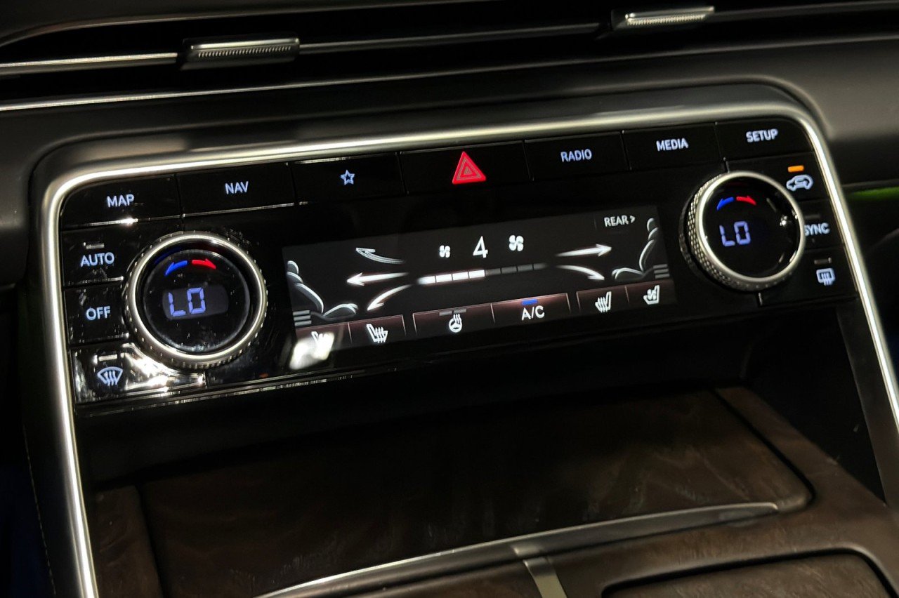 Used 2022 SILVER Genesis  image 20