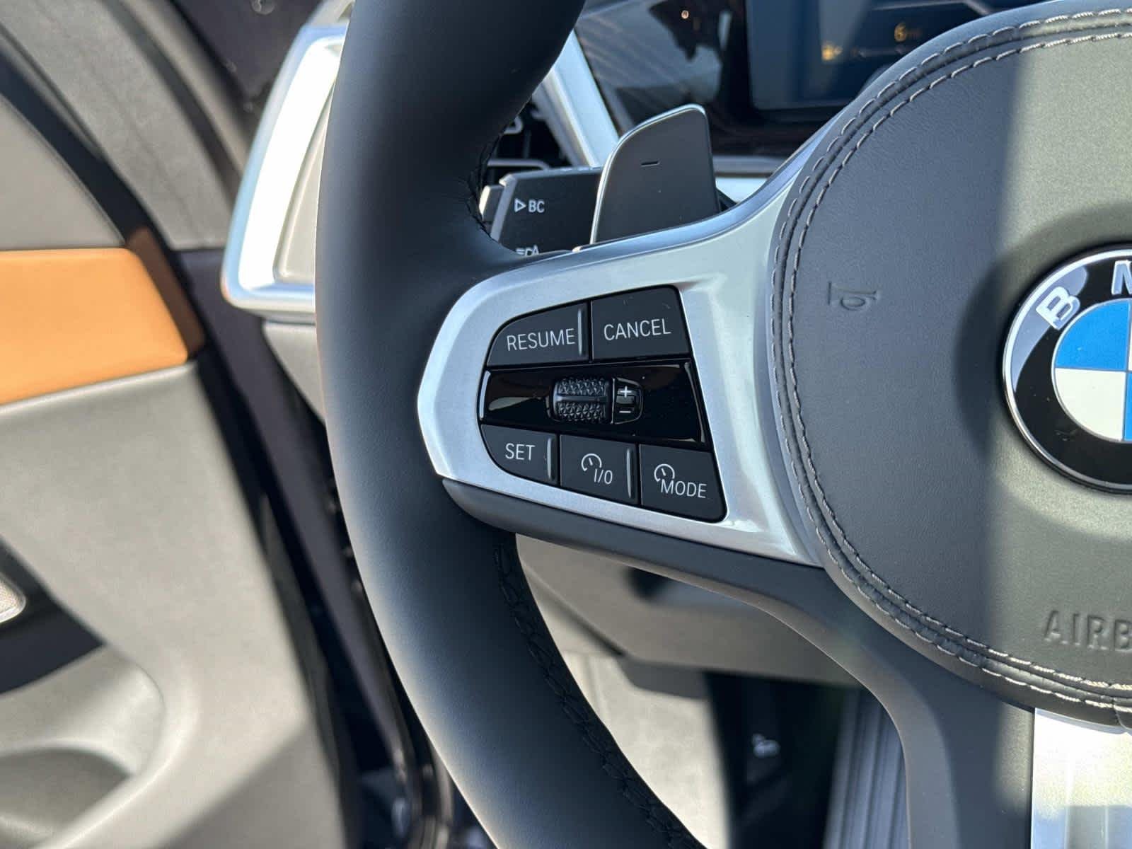 New 2026 Carbon Black Metallic BMW xDrive40i image 22