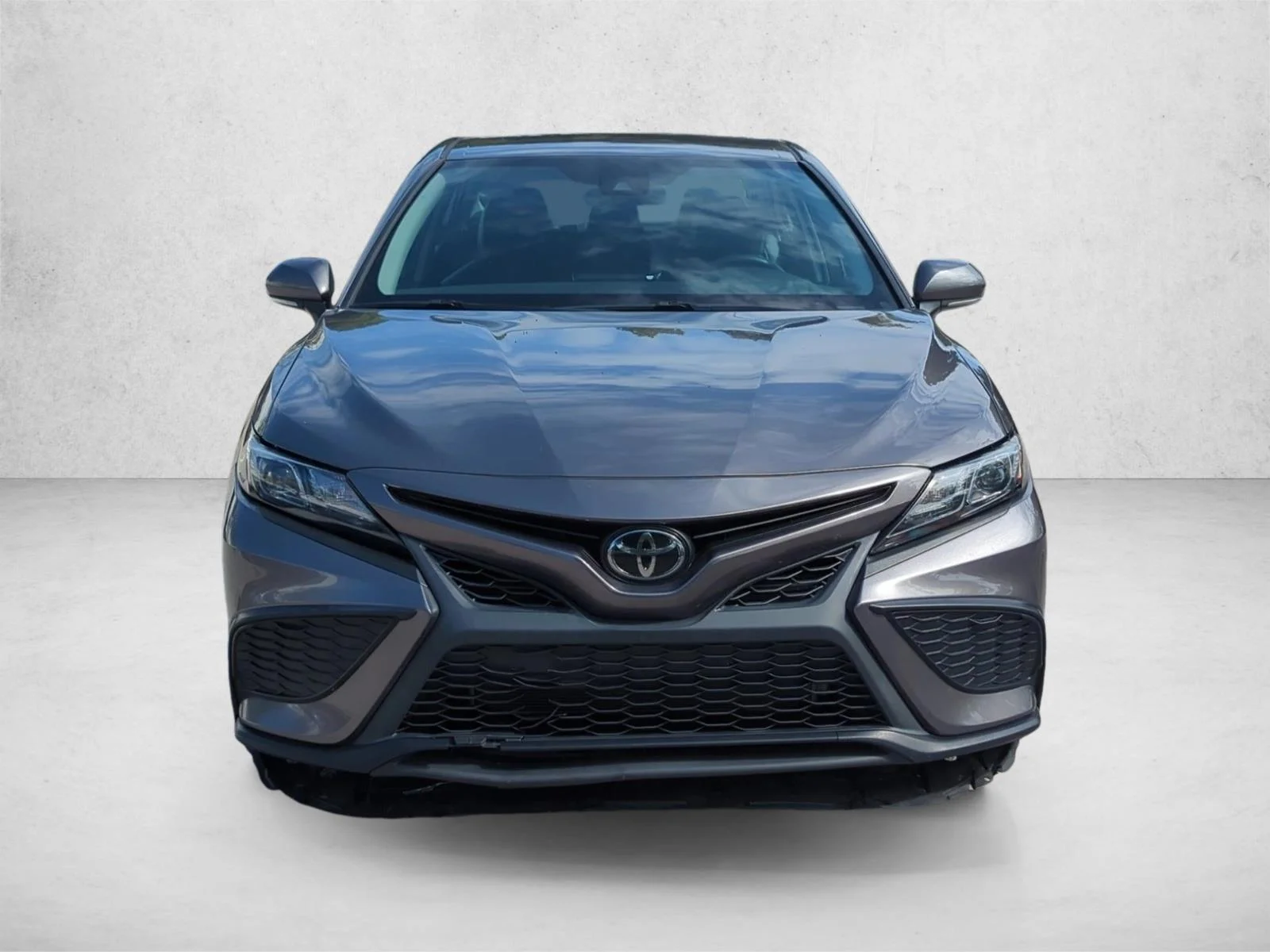 Used 2023 Predawn Gray Mica Toyota SE image 2