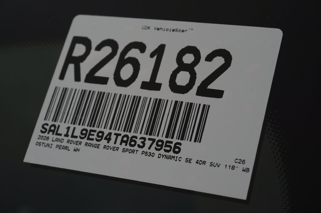 New 2026 Ostuni Pearl White Land Rover Dynamic SE image 34