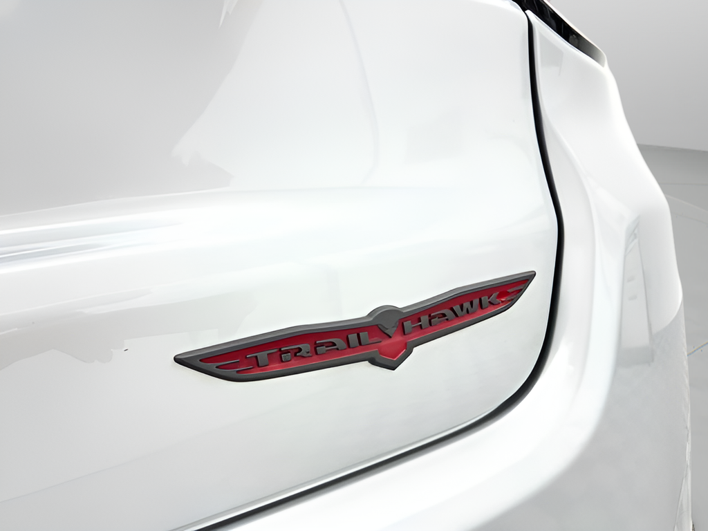 Used 2025 Silver Jeep Trailhawk image 43