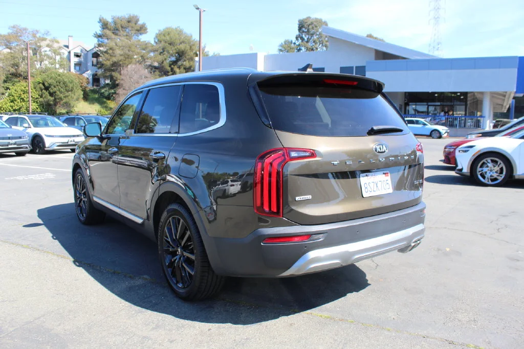 Used 2021 Green Kia SX image 9