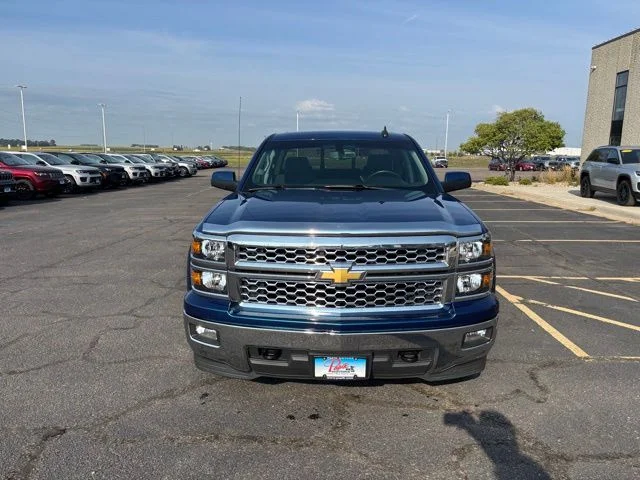Used 2015 Deep Ocean Blue Chevrolet LT image 6