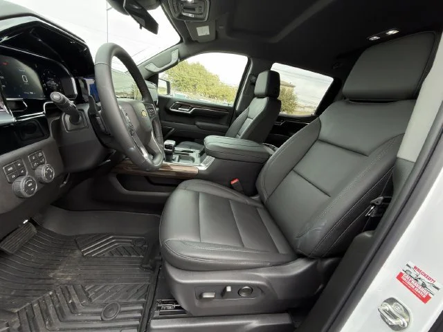 2026 Chevrolet Silverado 1500 LT - Photo 18