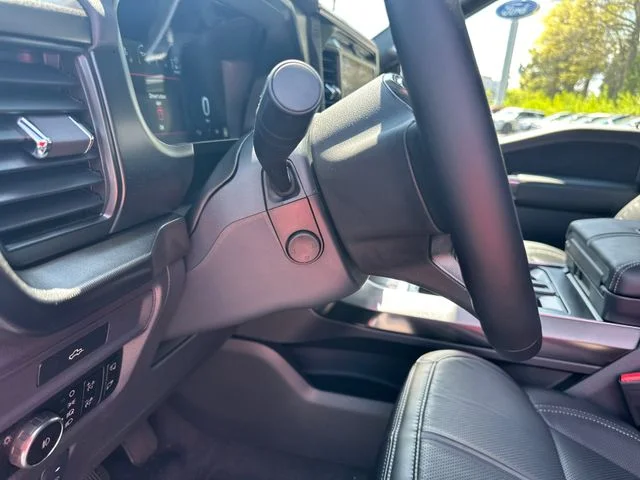 New 2026 Star White Metallic Tri-Coat Ford Platinum® image 29
