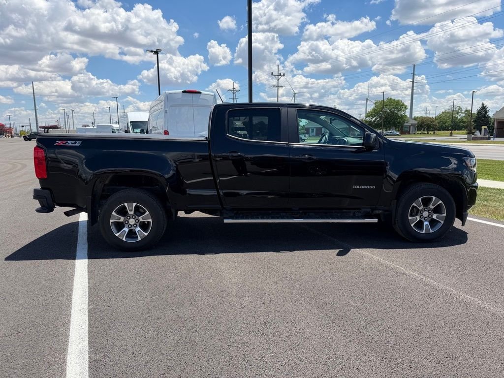 Used 2019 Black Chevrolet Z71 image 4