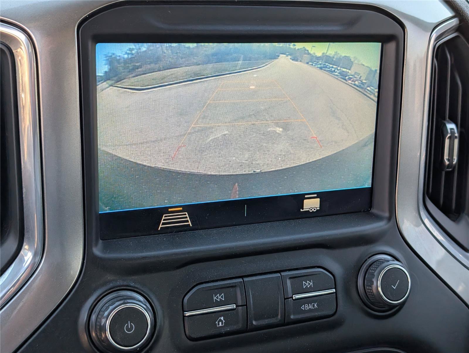 2021 Chevrolet Silverado 1500 LT - Photo 22