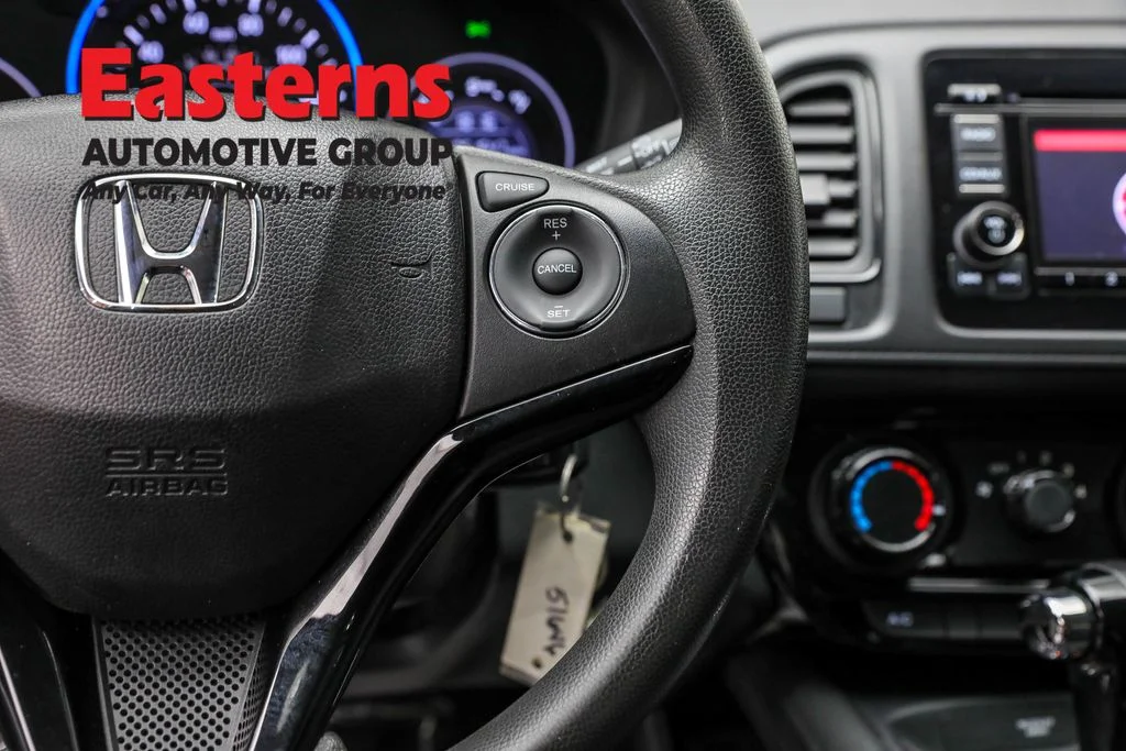 Used 2018 Gray Honda LX image 16