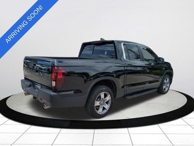 Certified Used 2024 Crystal Black Pearl Honda RTL image 3
