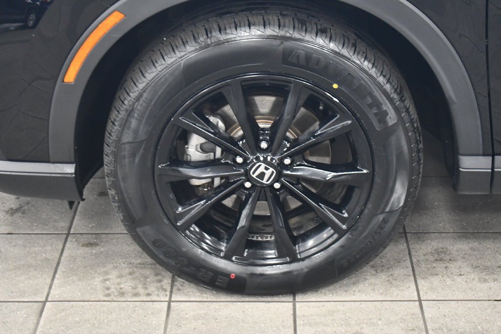 Certified Used 2024 Crystal Black Pearl Honda Sport-L image 15