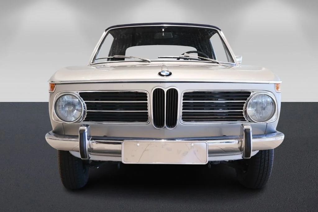 Used 1970 Silver BMW Cabriolet image 8