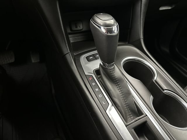 Used 2018 SILVER ICE METALLIC Chevrolet LT image 22