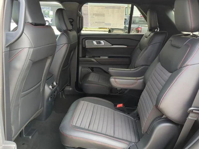 New 2026 Carbonized Gray Metallic Ford ST-Line image 16