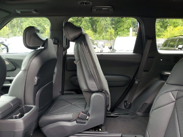 New 2027 Ebony Black Kia EX image 15