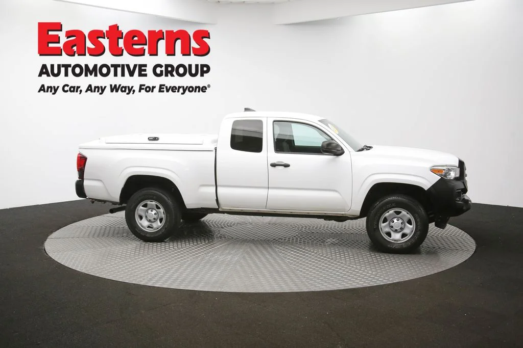 Used 2019 White Toyota SR image 42