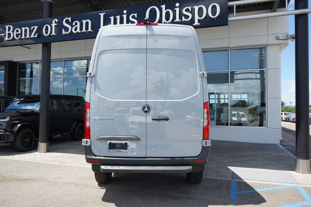 New 2025 Silver+Gray Mercedes-Benz Cargo 144 WB image 7