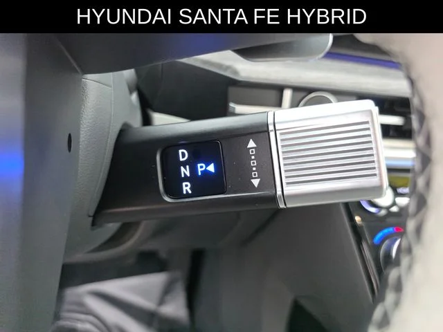 Used 2025 White Hyundai Calligraphy image 28