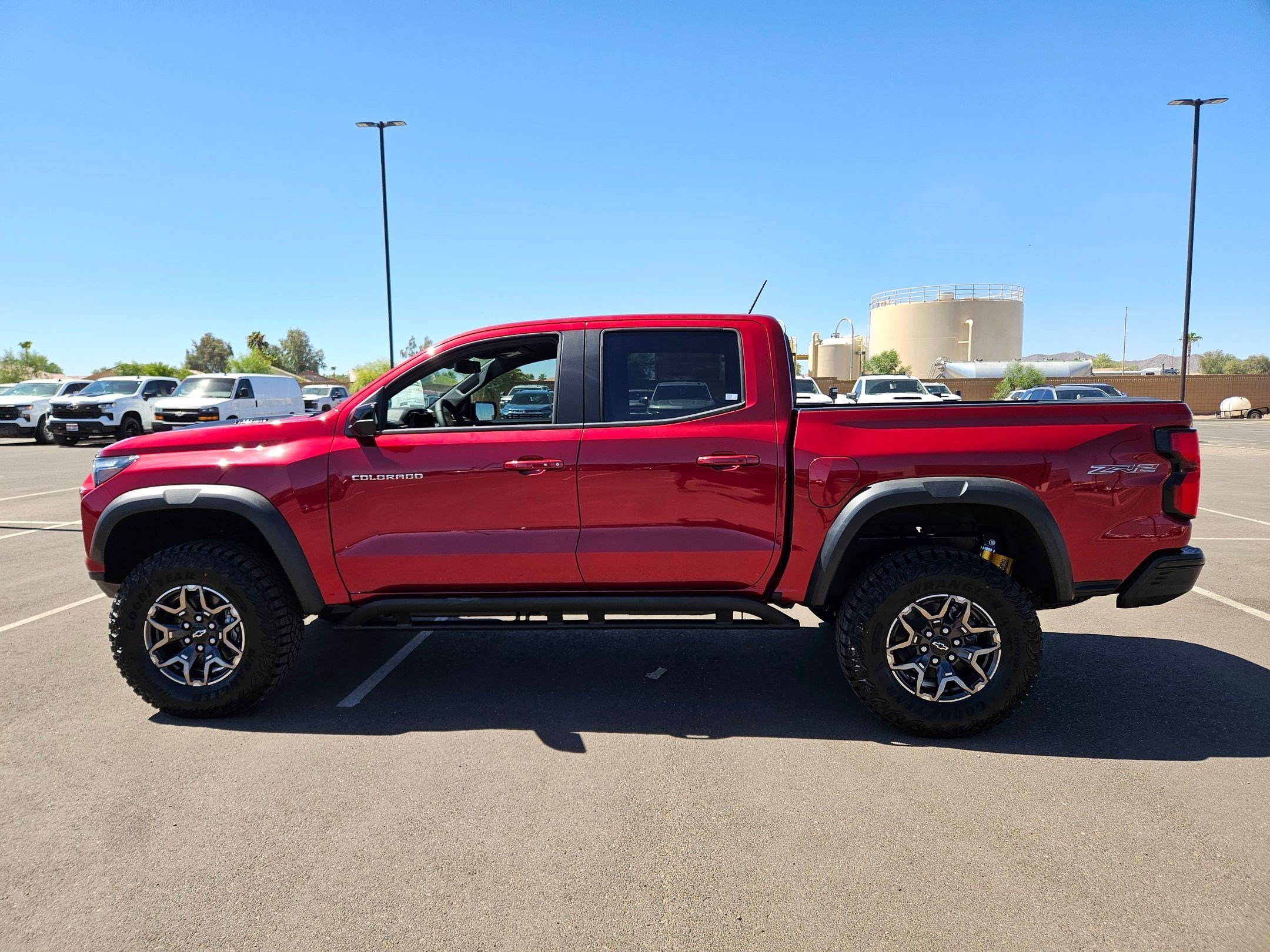 2026 Chevrolet Colorado ZR2 - Photo 14