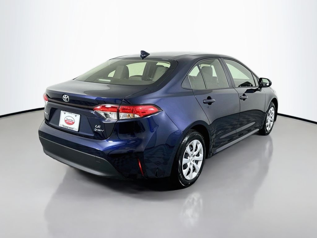 Used 2026  Toyota LE image 5