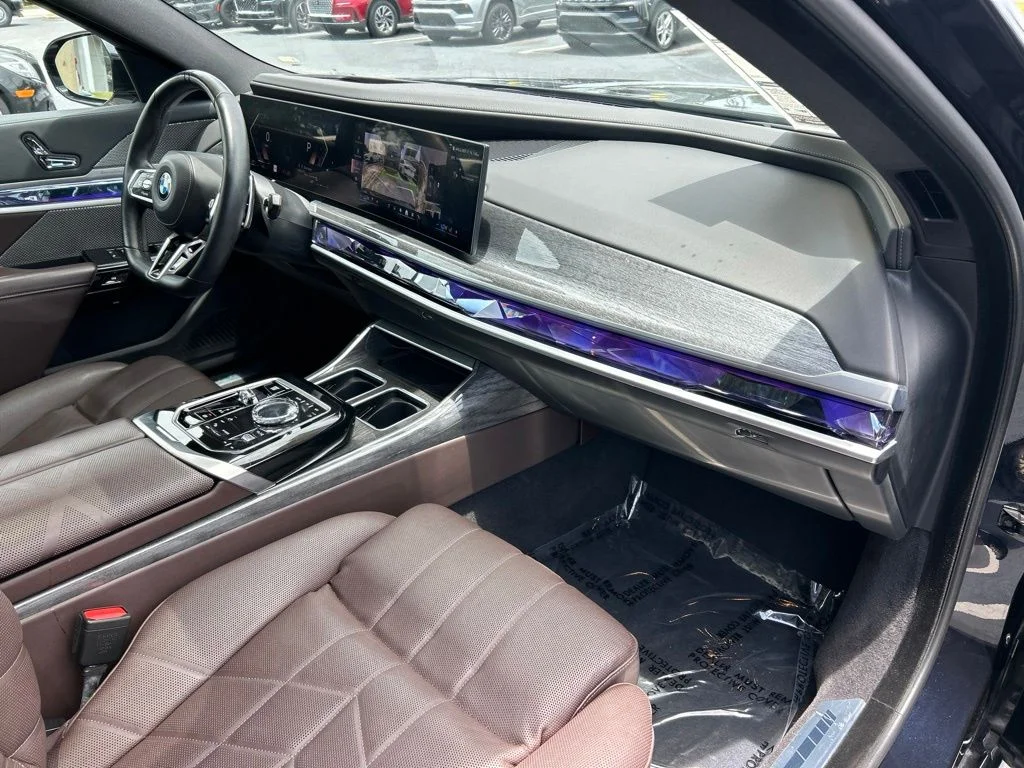 Used 2025 Carbon Black Metallic BMW 740i image 41