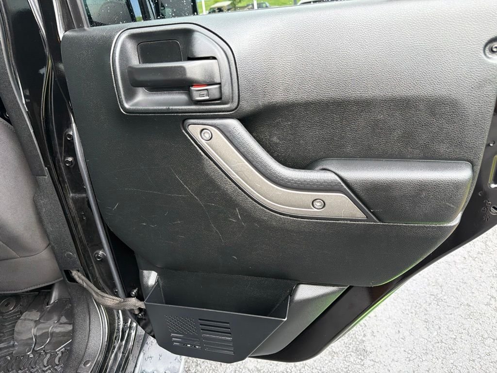 Used 2018 Black Jeep Unlimited Sport image 18