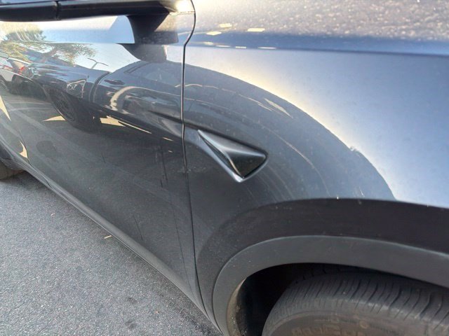 Used 2024 Stealth Gray Tesla Long Range image 16