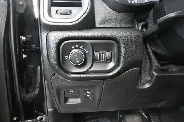 2019 RAM Ram 1500 Pickup Laramie - Photo 30