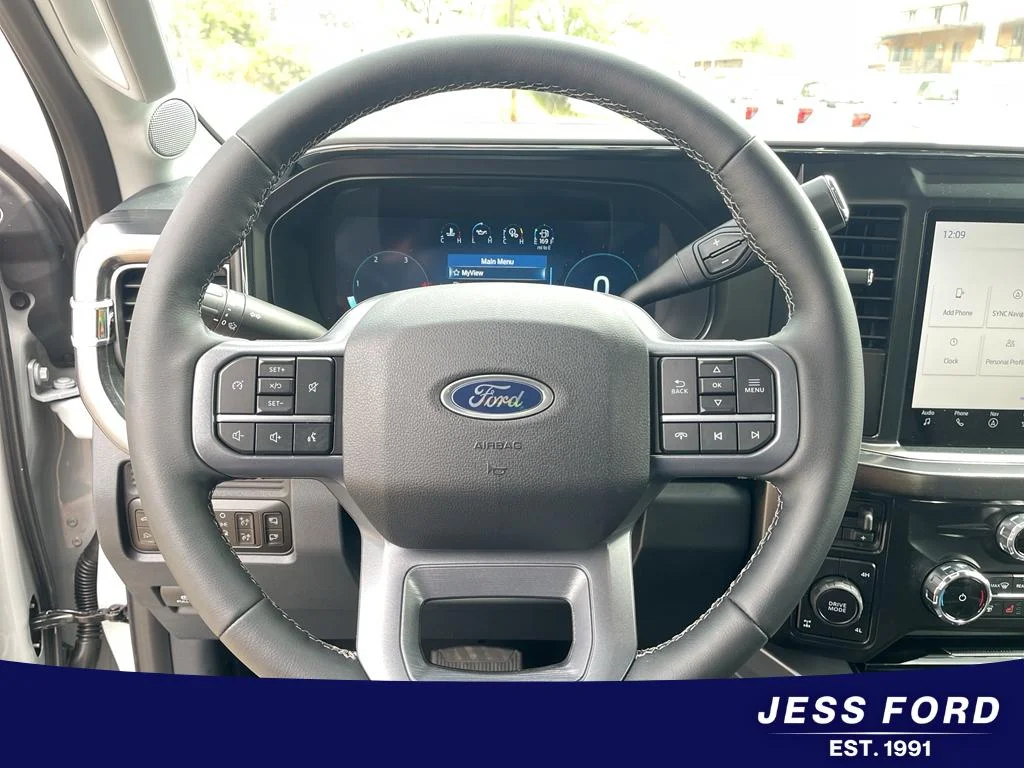 2026 Ford F-350 Super Duty Lariat - Photo 14