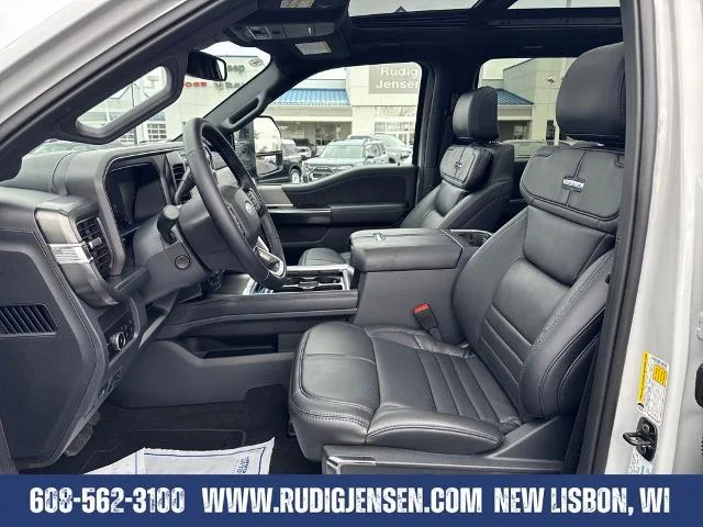 2026 Ford F-350 Super Duty Platinum - Photo 39