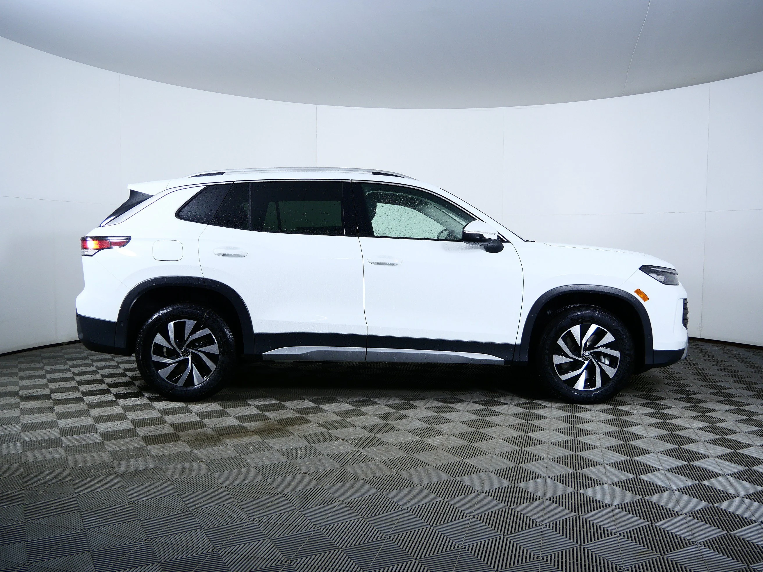 New 2026 Pure White Volkswagen S image 8