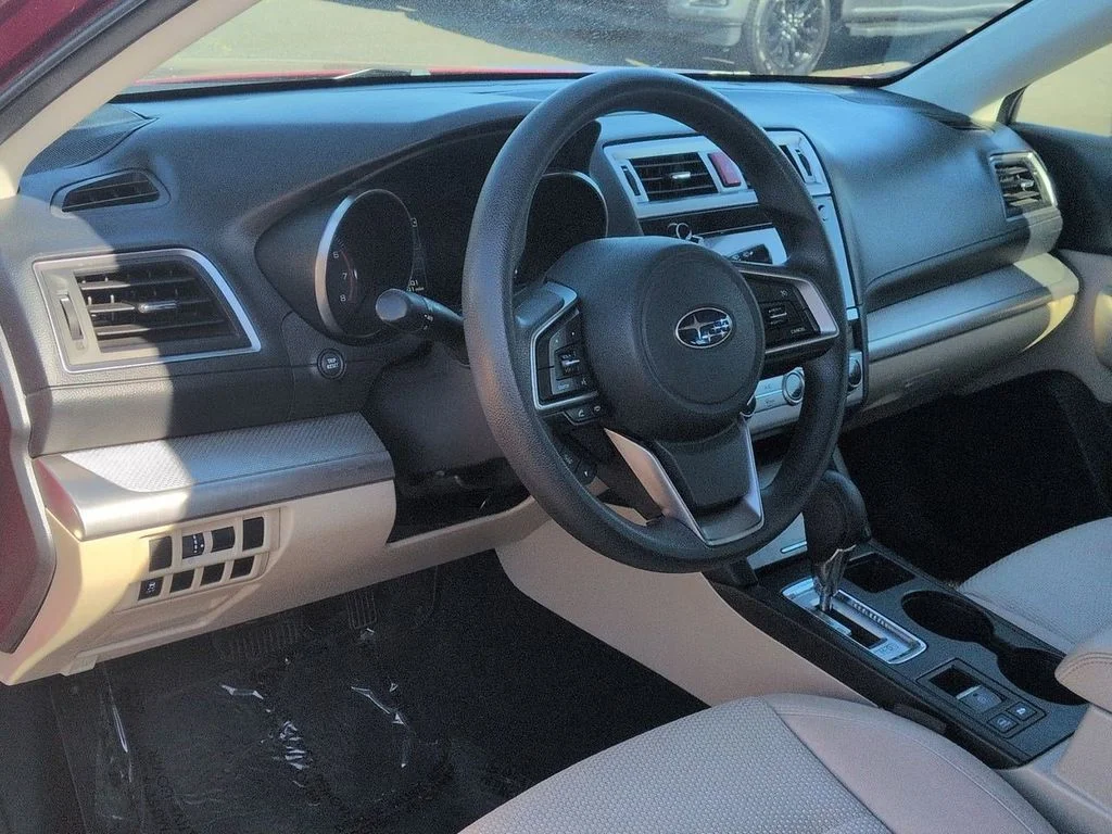 Used 2018 Crimson Red Pearl Subaru 2.5i image 11