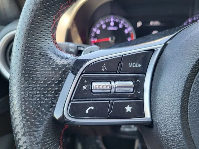 Used 2023 White Kia GT image 20