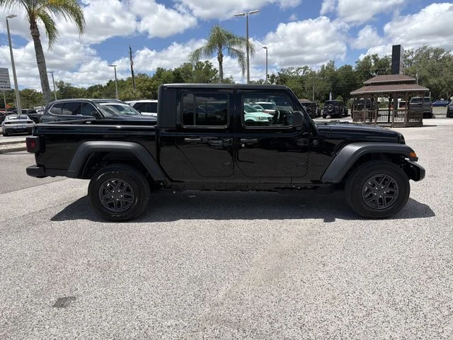 New 2026 Black Clear-Coat Exterior Paint Jeep Sport S image 3