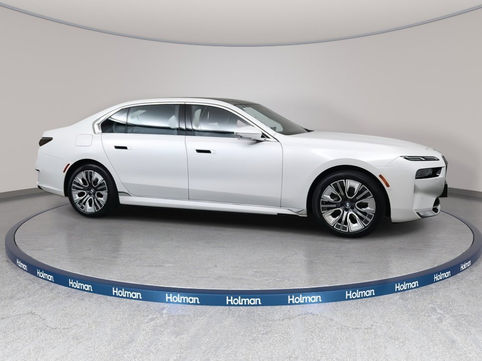 2024 Bmw i7 xDrive60 photo 2