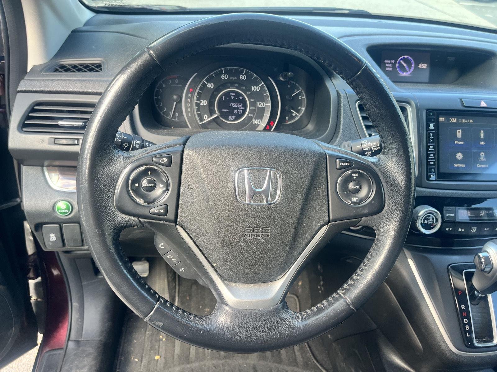 Used 2015  Honda EX-L image 23