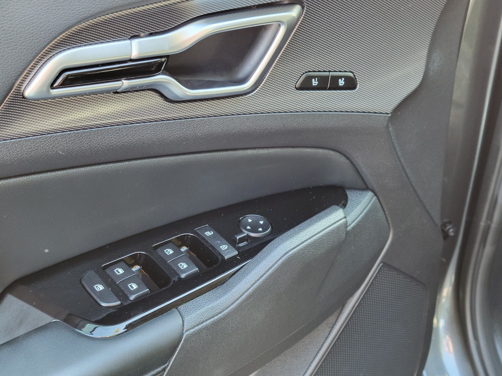 Certified Used 2025 Gray Kia SX-Prestige image 8