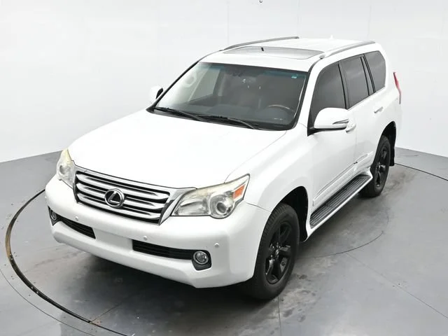 Used 2013 Starfire Pearl Lexus 5DR SUV 4WD image 19