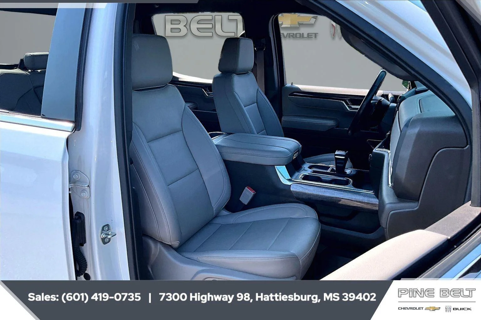 Used 2023 Summit White Chevrolet LTZ image 7
