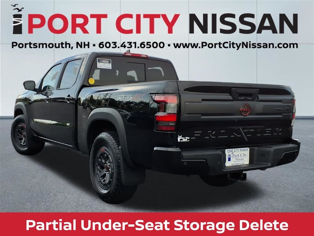 Used 2025 Super Black Nissan PRO-4X v6 LONG BED PREMIUM W/LEATHER & SUNROOF image 37