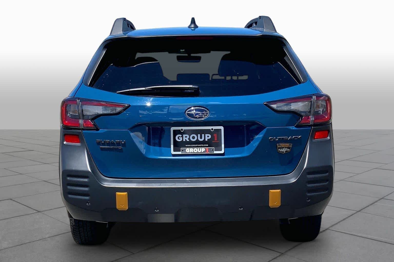 Used 2025 Geyser Blue Subaru Wilderness image 5