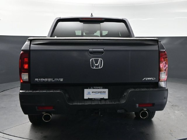 Certified Used 2023 Modern Steel Metallic Honda AWD RTL-E image 6