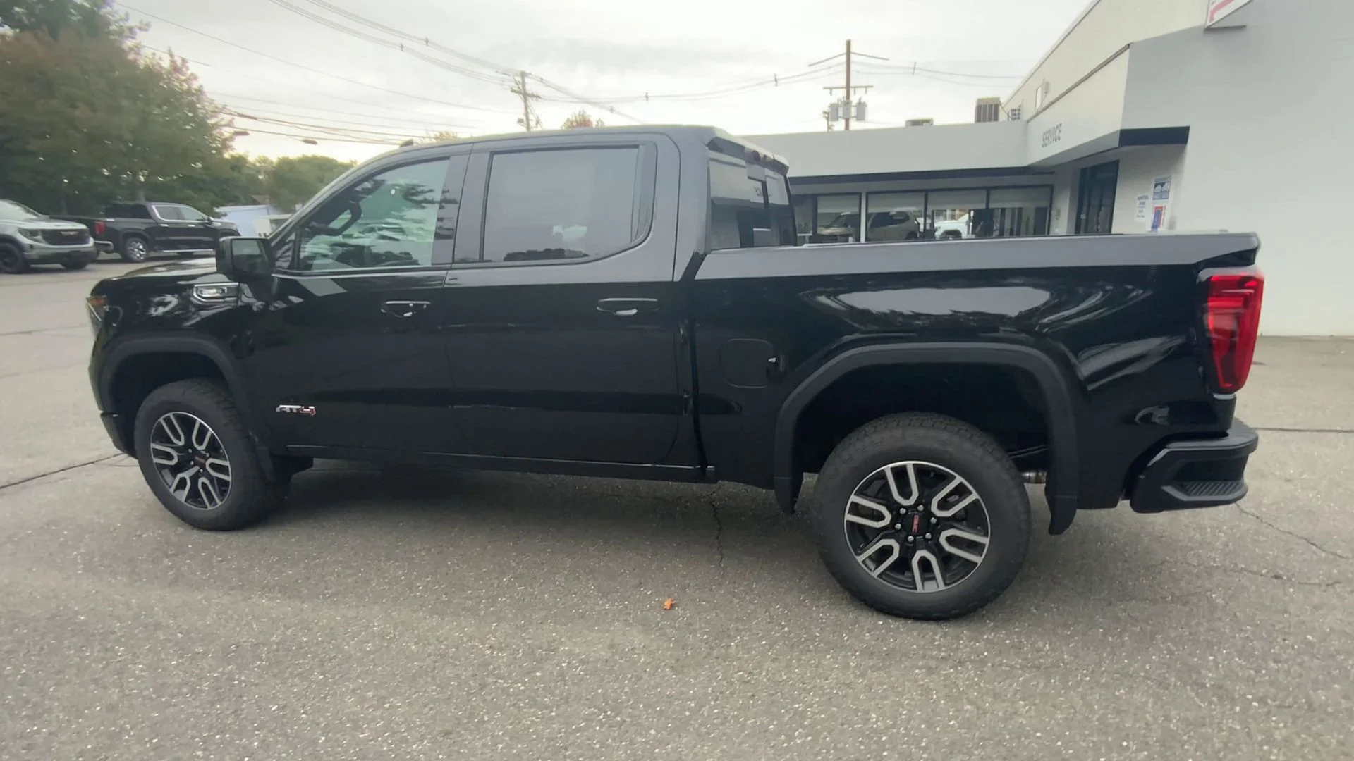 2026 GMC Sierra 1500 AT4 - Photo 15
