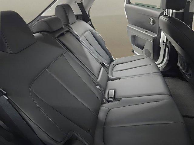 New 2026 White Hyundai SEL image 18