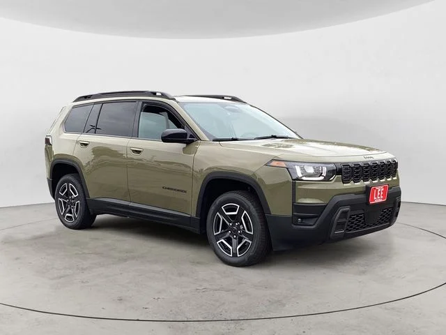 New 2026 41 Jeep LAREDO 4X4 image 8