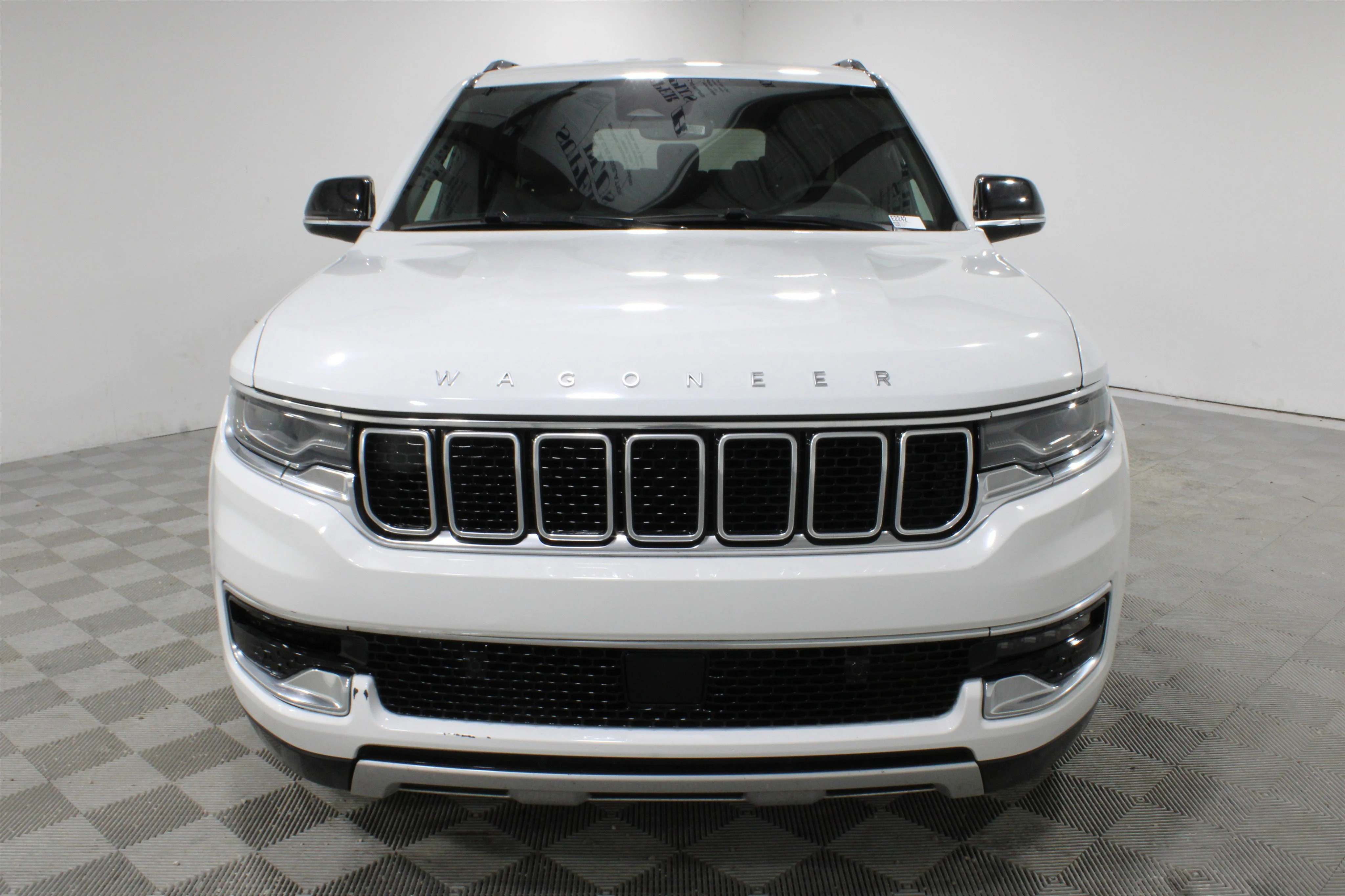 2024 Jeep Wagoneer L Series II - Photo 34