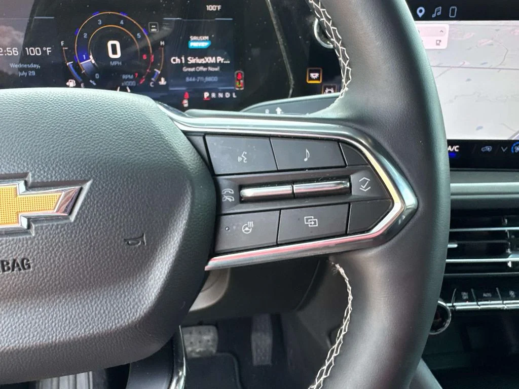 Used 2026 Gray Chevrolet LT image 31