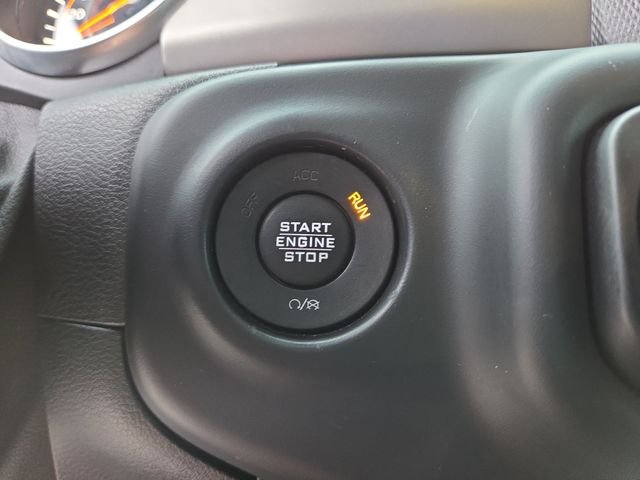 Used 2019 White Jeep Unlimited Sport S image 10