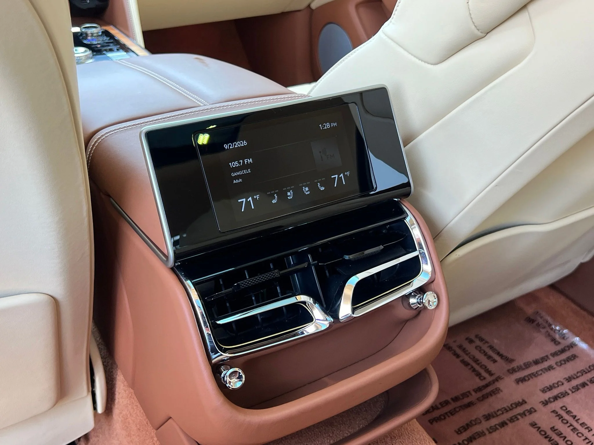 Used 2023 Gold Bentley Speed image 19