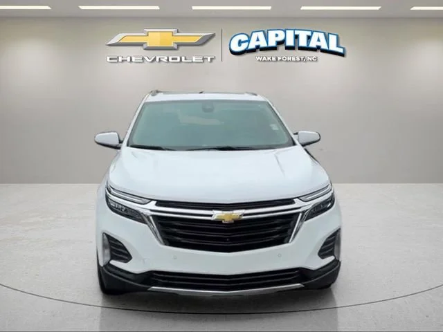 Used 2023 Summit White Chevrolet LT image 9