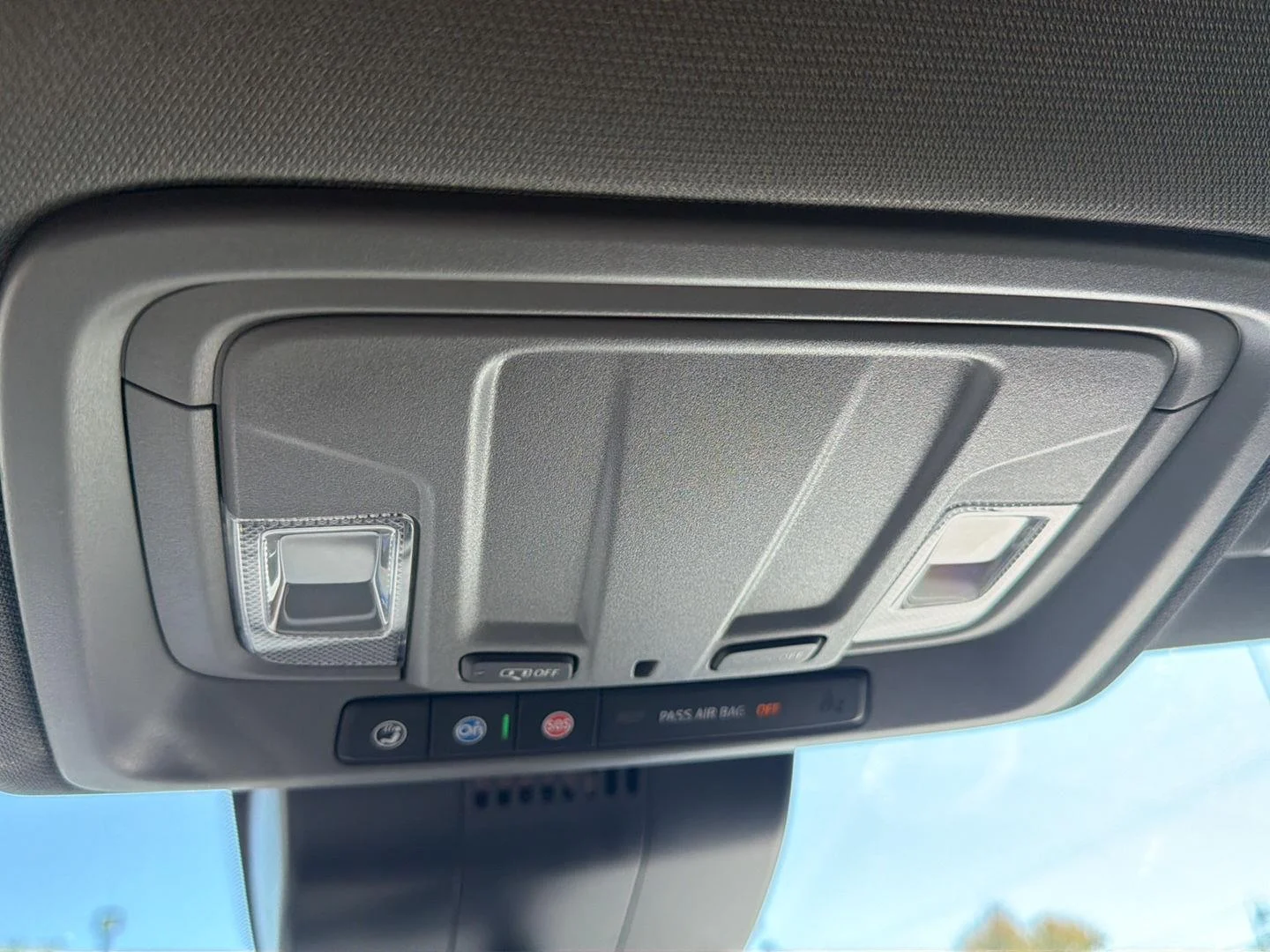 Used 2026 Riptide Blue Metallic Chevrolet LT image 23